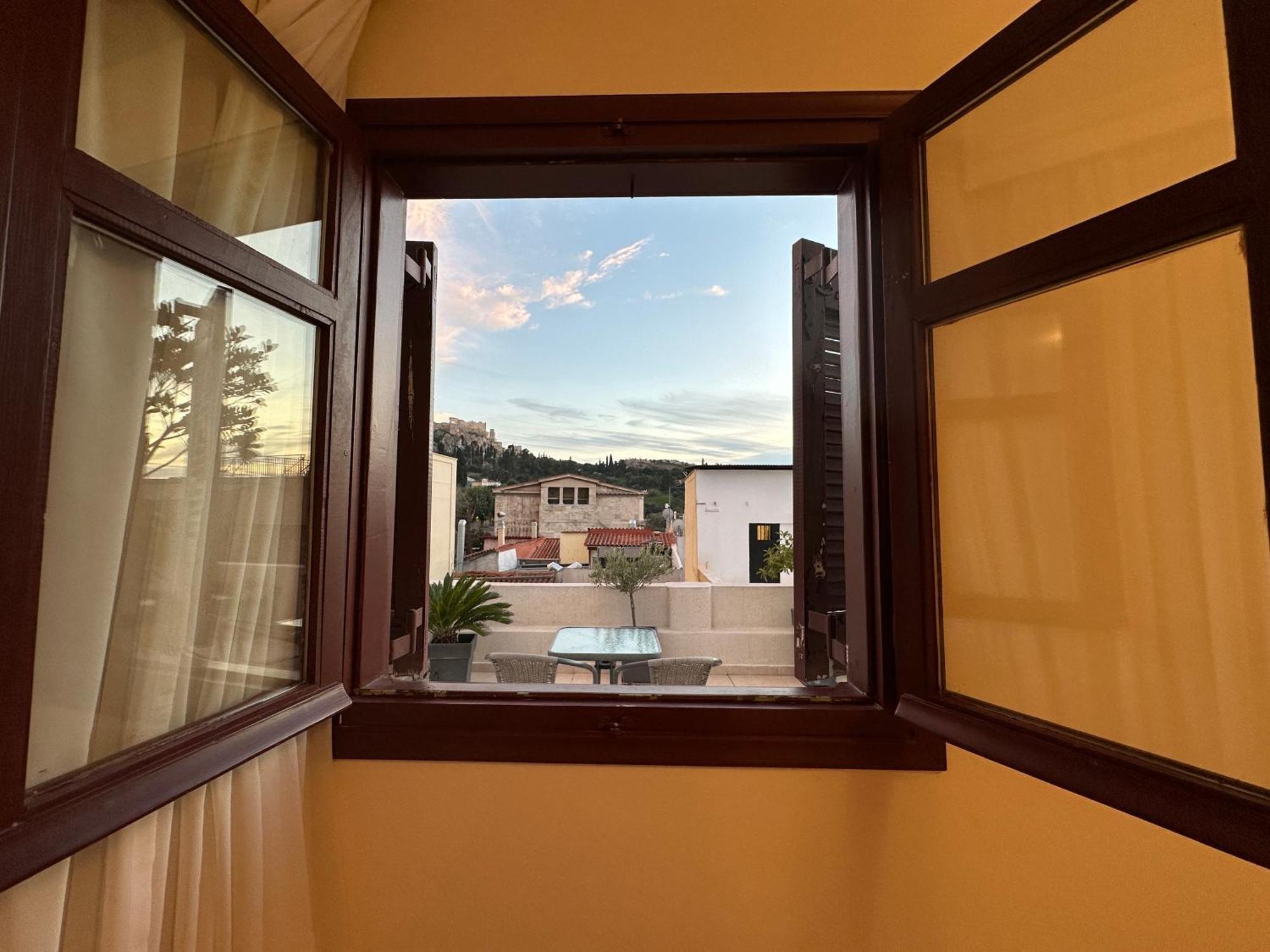Theasis Athens Bed and Breakfast Buitenkant foto